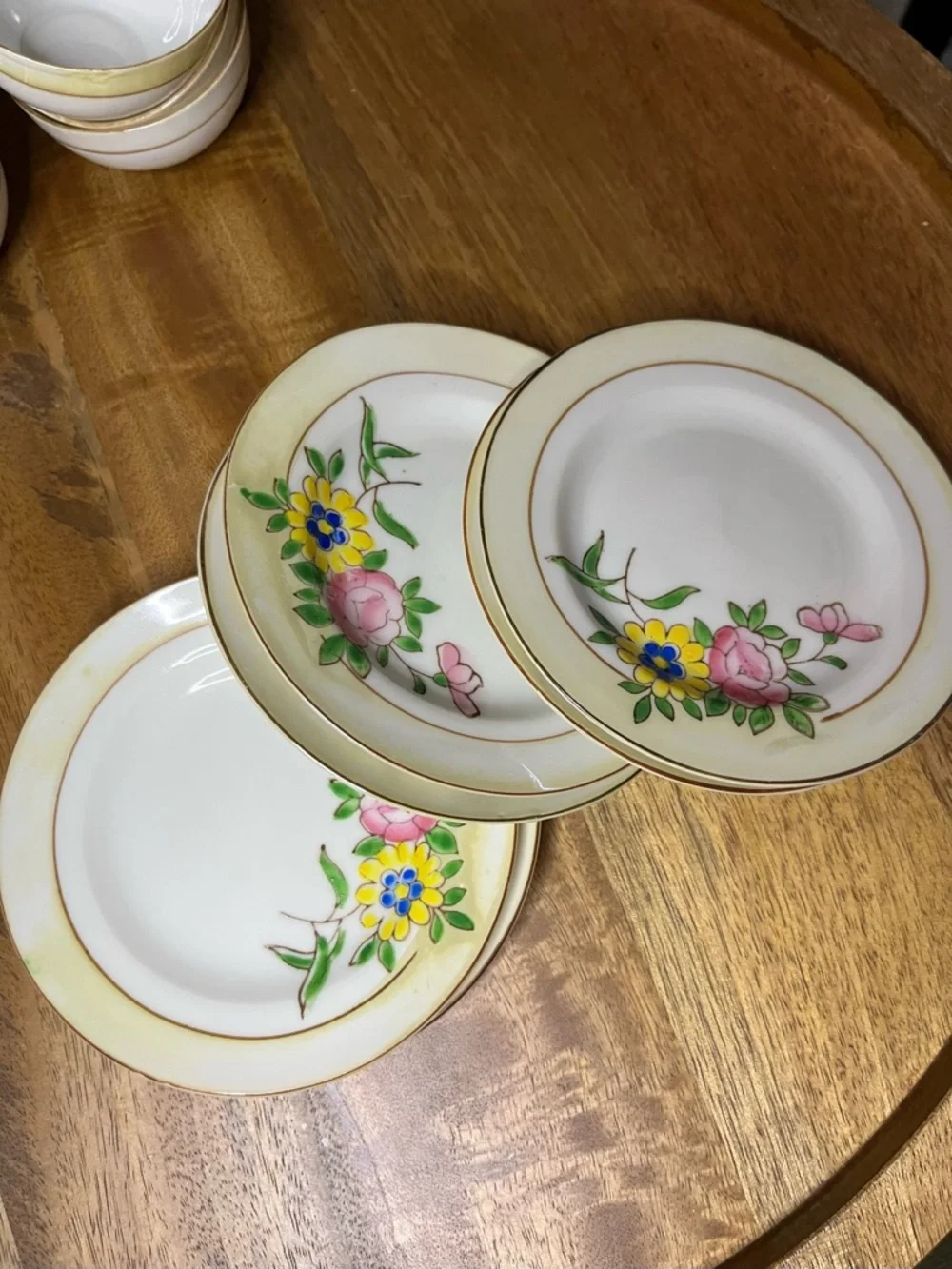 Vintage MINIATURE 28 piece Porcelain Tea Set‎